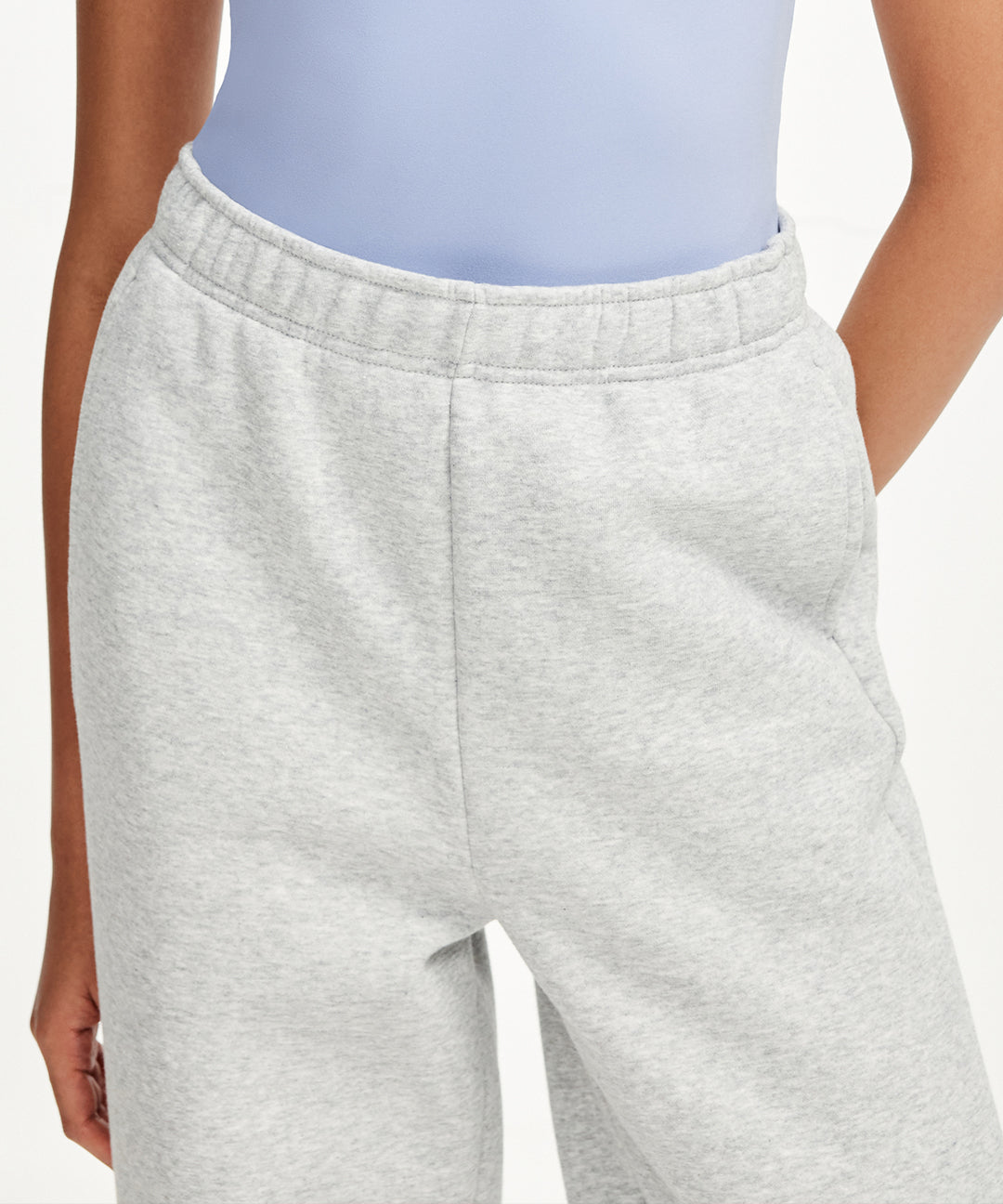 Ease Straight Leg Pant 31''